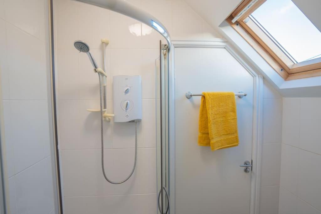Erwenni, Llanbedrog, Abersoch Near Beach And Pub With Hot Tub Экстерьер фото