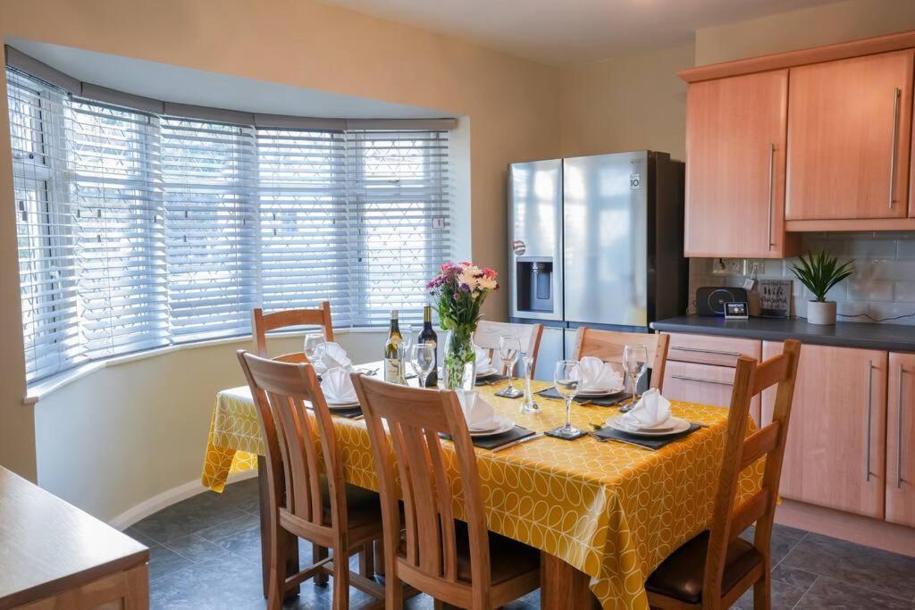 Erwenni, Llanbedrog, Abersoch Near Beach And Pub With Hot Tub Экстерьер фото